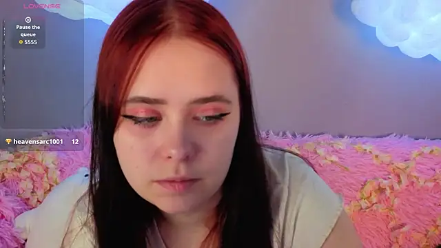 Chat +18 de Alis_Platt ao vivo