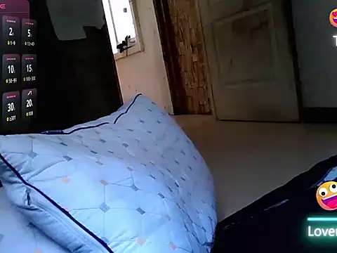 Živý XXX chat HugeAgatha