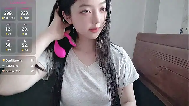 oblakitty_ 即時 XXX 聊天