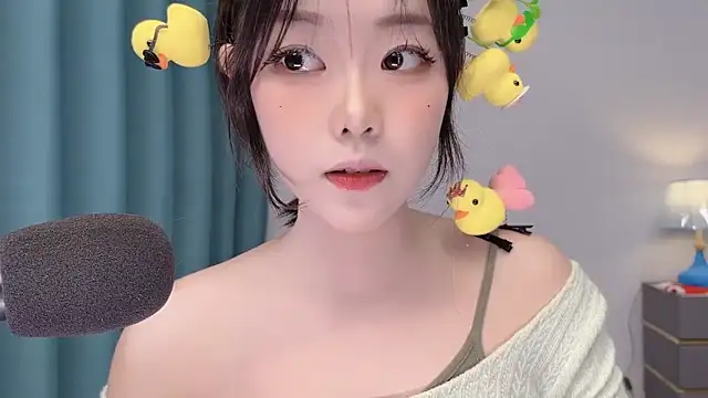 smalldaisy 在線直播表演