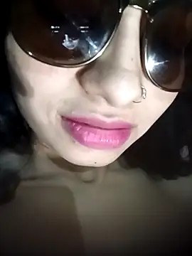 Tamanna-Bhatia ওয়েবক্যাম শো