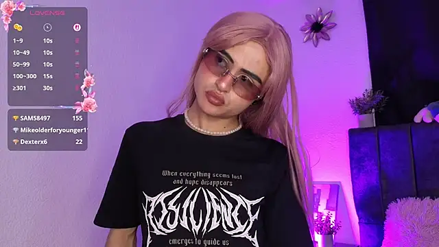 دردشة Emily_hall19 الجنسية المباشرة