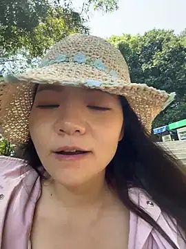 xiaochengzi505 网络视讯表演