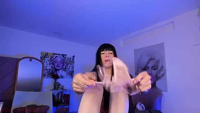 Marily_Daniela_ Chat XXX live
