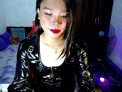 sofiathe1st Live XXX-chat