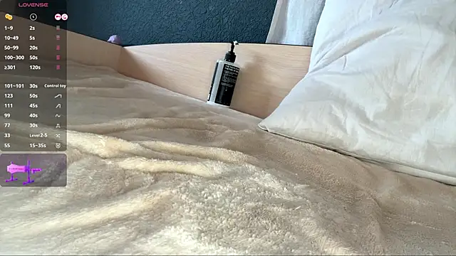MaryjaneSpider's Webcam Show