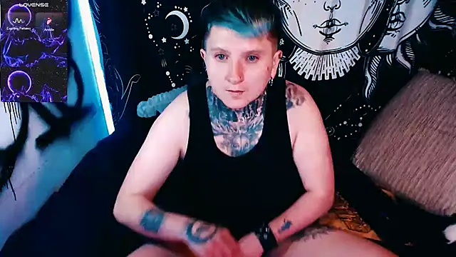 Marieblueeyesのウェブカメラショー