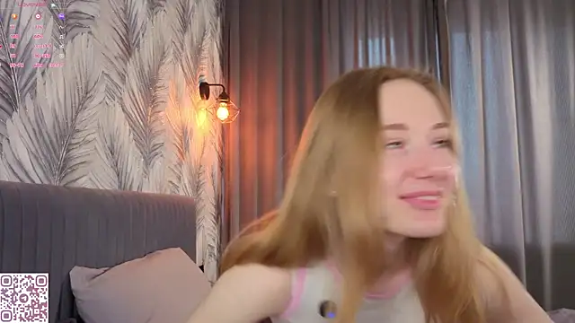ElvinaRose 现场XXX聊天