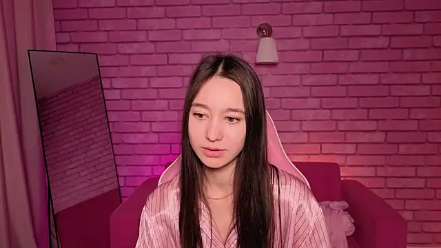 Nicole_Brownie: онлайн-секс-чат
