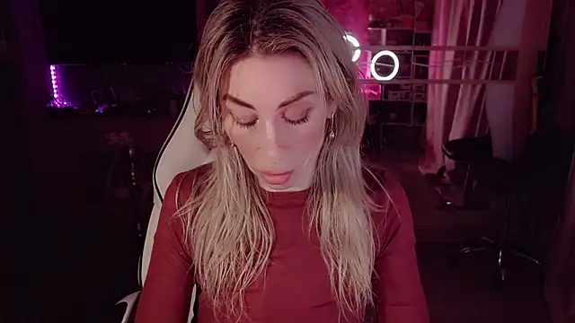 AnnieGOld_: απευθείας συνομιλία ΧΧΧ