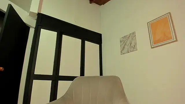 Živý XXX chat sweettaaron01