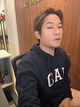 Chat +18 de Titanryu ao vivo