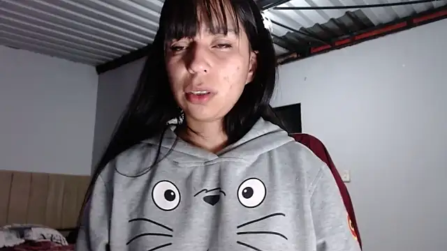 xx_nath_xx – Naživo XXX chat
