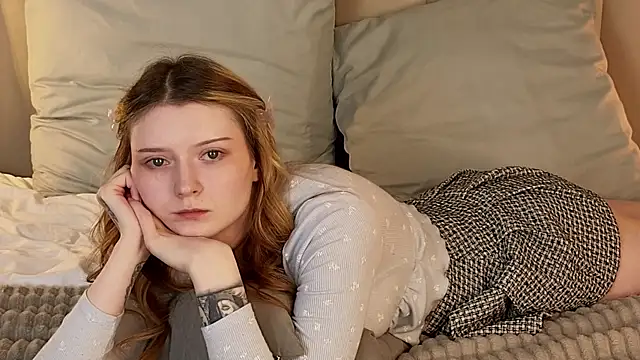 AlyssFrost's Live XXX Chat