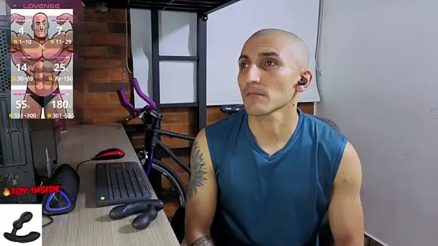 Marck_Muscle – Naživo XXX chat