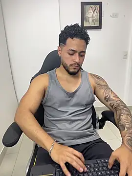 MattiaDupont Live XXX-Chat