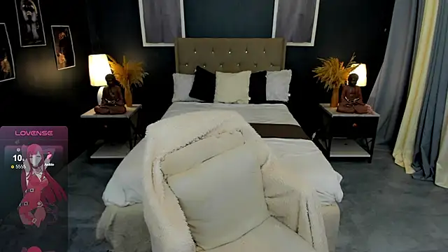JuicyCummer Webcamshow