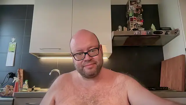 theitalianbear: απευθείας συνομιλί α ΧΧΧ