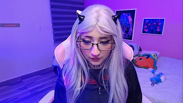 Chat +18 de Miwa_violet ao vivo