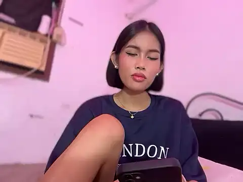 YougotLaraのライブXXXチャット