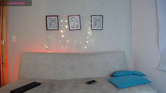 Chat XXX en directo de Sweet_Bella_Valery