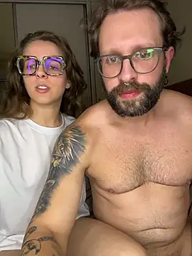 Show modela CasalMisterioso26 na web-kameri