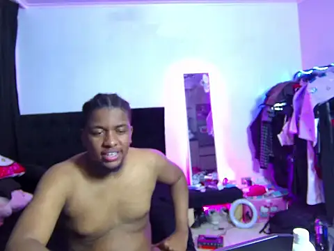 HaremMaster69 Webcam show