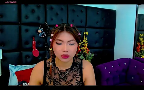Chat +18 de Cloelombard ao vivo