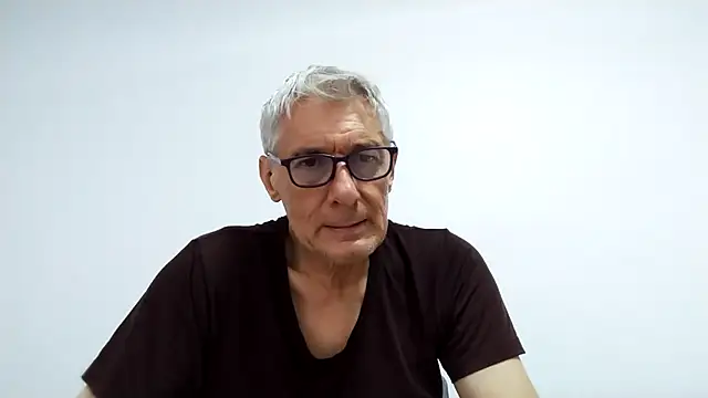 BIGUNCUTHARDCOCK webkamerás műsora