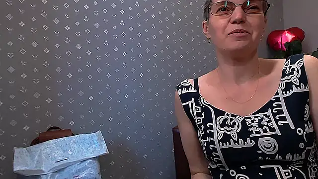 Cutie_Erikaa1's Webcam Show