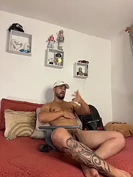 Ezzio_Scolaroのウェブカメラショー