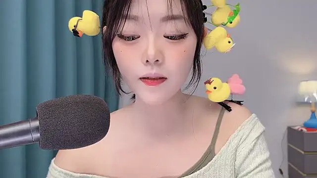 Chat XXX en directo de smalldaisy