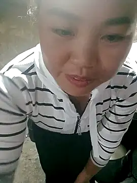 25quydau89 লাইভ XXX চ্যাট
