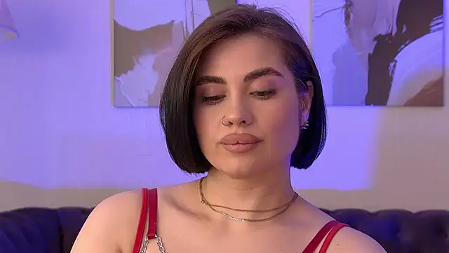 AdrianaToress' Live XXX Chat
