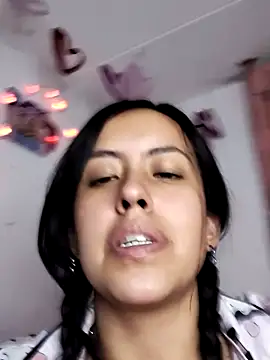 Queen_Ashly's Live XXX Chat