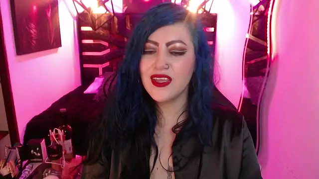 scarleth_blue's Webcam Show