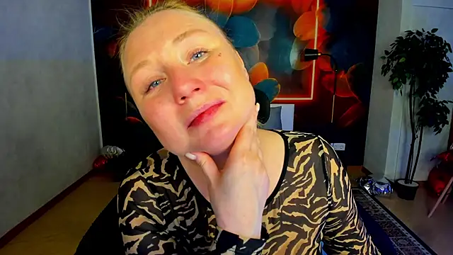 scent__of_woman Live XXX Chat