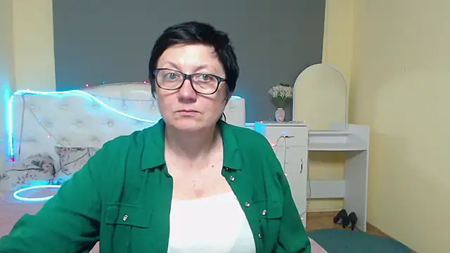 EmilyL0ven Live XXX chat