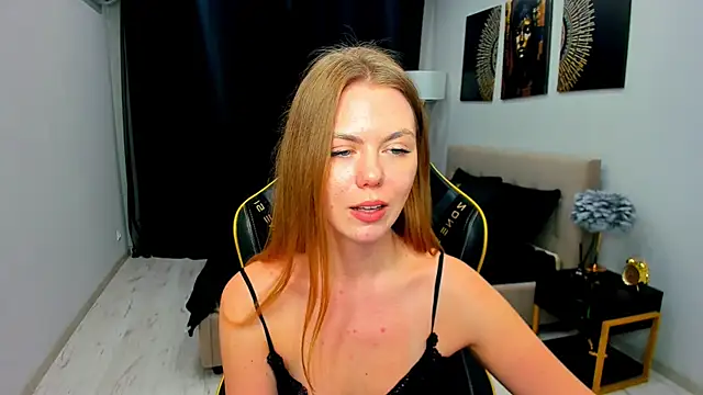 Strawberrye Chat XXX in diretta