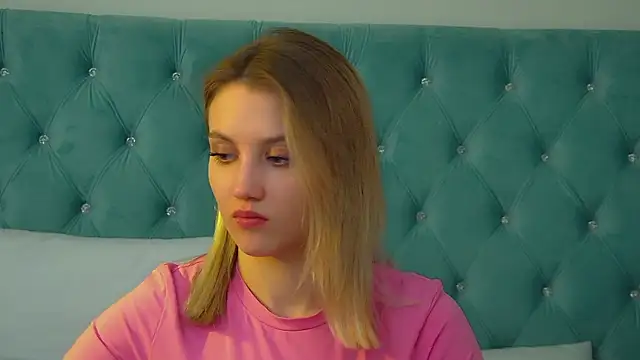 StacyEvances élő XXX-chatje