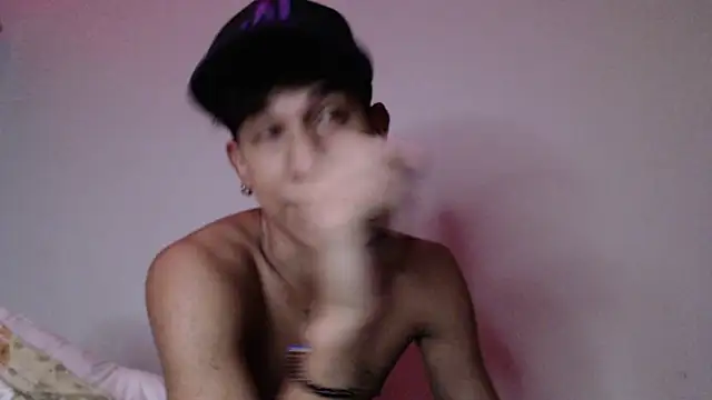 hares_mds élő XXX-chatje