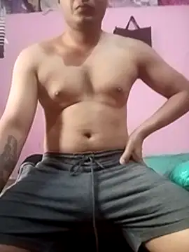 Boyforwomen1's Webcam Show