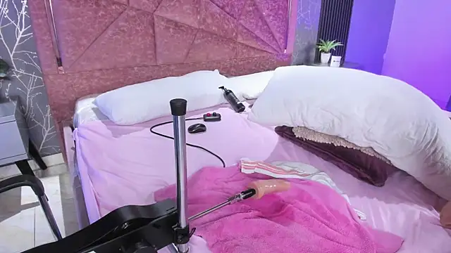 Amanda-Cruz's Webcam Show