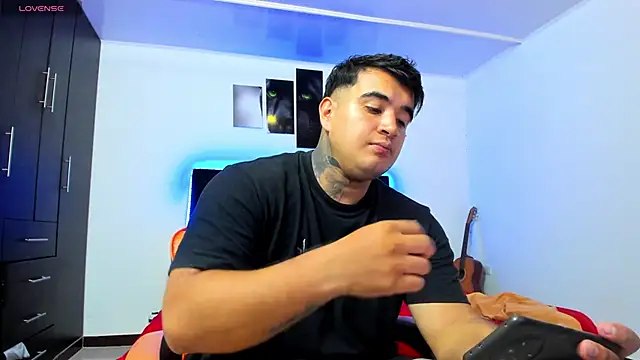 thiago__cp01n Live XXX chat
