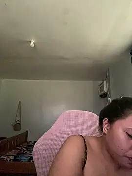 _UrSingleMamiBella_ Live XXX-chat