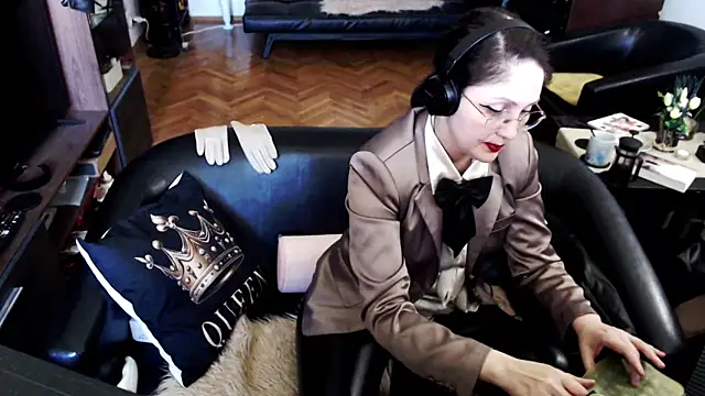 Imperatriza's Live XXX Chat