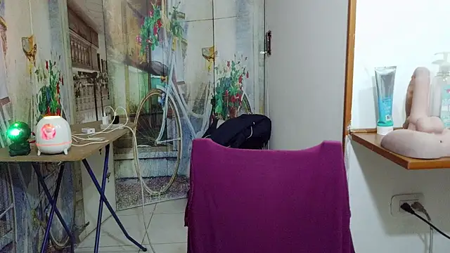 Chat XXX Live curly_greeneyed