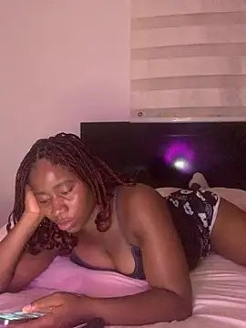 Chat +18 de MISSMAYSROOM ao vivo