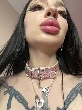 دردشة Molly__Moon الجنسية المباشرة
