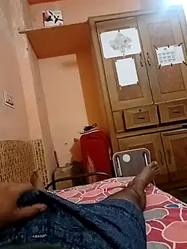 fuckathome23 élő XXX-chatje